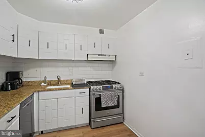 700 7th Street SW #311, Washington, DC 20024 - Photo 9