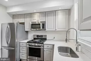 742 Irving St NW, Washington, DC 20010 - Photo 13