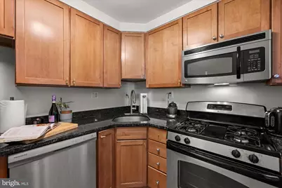 4840 Macarthur Boulevard NW #301, Washington, DC 20007 - Photo 13