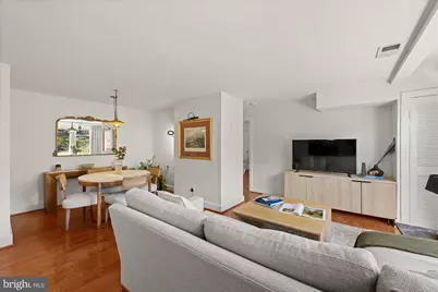 4840 Macarthur Boulevard NW #301, Washington, DC 20007 - Photo 7