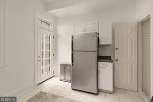 43 T St NW, Washington, DC 20001 - Photo 11