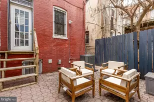 43 T St NW, Washington, DC 20001 - Photo 29