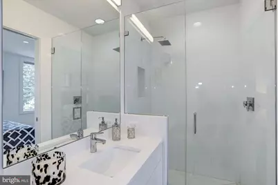 1106 T Street NW, Washington, DC 20009 - Photo 17