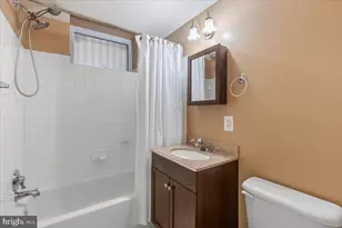 1458 Columbia Rd NW, Washington, DC 20009 - Photo 19