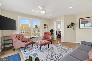 423 L St SE, Washington, DC 20003 - Photo 41