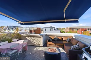 423 L St SE, Washington, DC 20003 - Photo 47