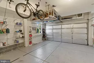 423 L St SE, Washington, DC 20003 - Photo 55