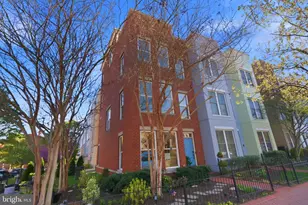 423 L St SE, Washington, DC 20003 - Photo 1