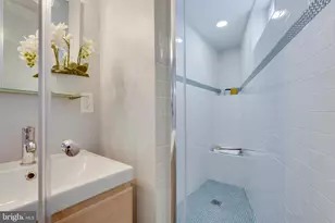 1938 Biltmore St NW, Washington, DC 20009 - Photo 21