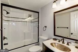 2022 N St NW, Washington, DC 20036 - Photo 11