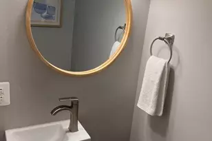 546 Hobart Pl NW, Washington, DC 20001 - Photo 11