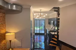 546 Hobart Pl NW, Washington, DC 20001 - Photo 9