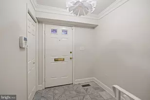 3231 Sutton Pl NW, Washington, DC 20016 - Photo 5