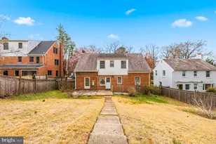 1327 Leegate Rd NW, Washington, DC 20012 - Photo 37