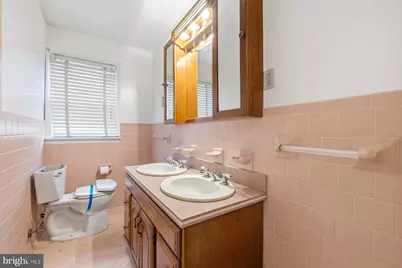 1327 Leegate Road NW, Washington, DC 20012 - Photo 25