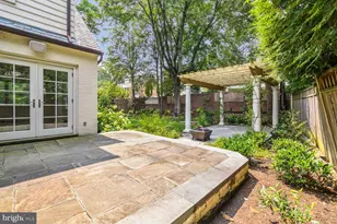 3712 Fordham Rd NW, Washington, DC 20016 - Photo 9