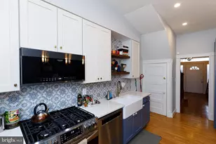 1113 Clifton St NW, Washington, DC 20009 - Photo 9