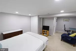 1113 Clifton St NW, Washington, DC 20009 - Photo 35
