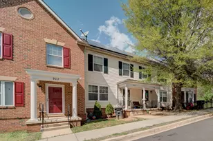 906 Blakney Ln SE, Washington, DC 20032 - Photo 3