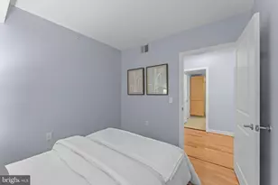 1117 10th St NW, Washington, DC 20001 - Photo 31