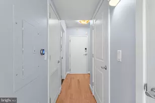 1117 10th St NW, Washington, DC 20001 - Photo 37