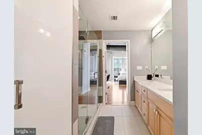 301 Massachusetts Avenue NW #403, Washington, DC 20001 - Photo 17
