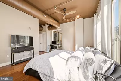 301 Massachusetts Avenue NW #403, Washington, DC 20001 - Photo 15