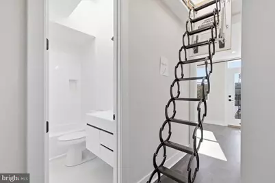 1168 Abbey Place NE, Washington, DC 20002 - Photo 17