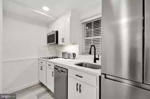 1821 19th St NW, Washington, DC 20009 - Photo 13