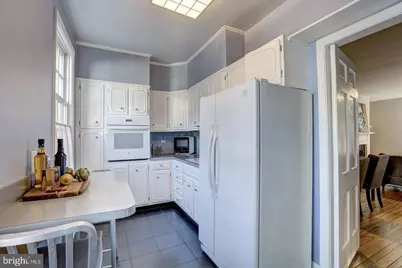 2528 Queen Annes Lane NW, Washington, DC 20037 - Photo 17