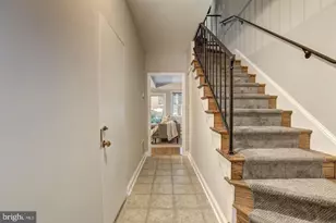 2528 Queen Annes Ln NW, Washington, DC 20037 - Photo 5