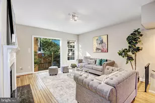 2528 Queen Annes Ln NW, Washington, DC 20037 - Photo 9