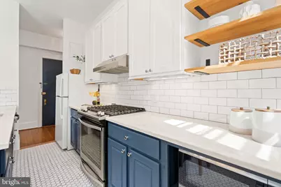 3039 Macomb Street NW #23, Washington, DC 20008 - Photo 15