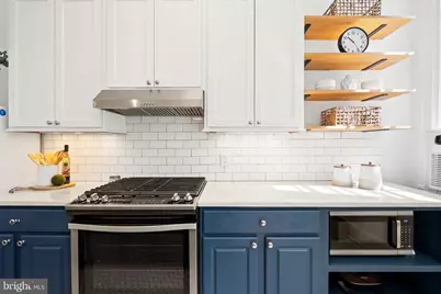 3039 Macomb Street NW #23, Washington, DC 20008 - Photo 17