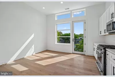 4308 Georgia Avenue NW #502, Washington, DC 20011 - Photo 5