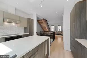 1313 Linden Ct NE, Washington, DC 20002 - Photo 33