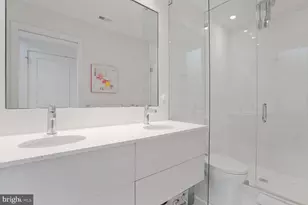 1313 Linden Ct NE, Washington, DC 20002 - Photo 39