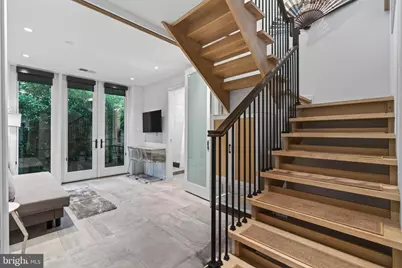 1313 Linden Court NE, Washington, DC 20002 - Photo 19