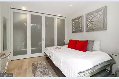 1313 Linden Court NE, Washington, DC 20002 - Photo 15