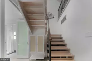 1313 Linden Ct NE, Washington, DC 20002 - Photo 23