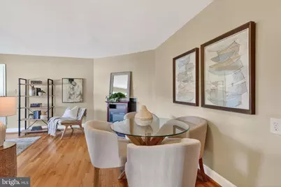 2600 Tunlaw Road NW #6, Washington, DC 20007 - Photo 11