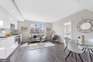 1311 13th St NW, Washington, DC 20005 - Photo 11