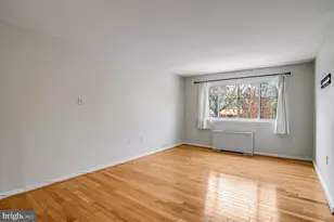 4555 MacArthur Blvd NW, Washington, DC 20007 - Photo 3