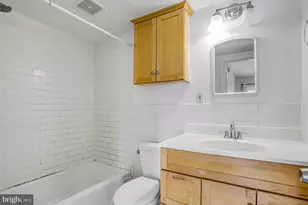 4555 MacArthur Blvd NW, Washington, DC 20007 - Photo 21