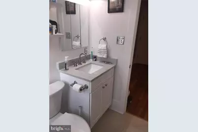 2410 20th Street NW #204, Washington, DC 20009 - Photo 7