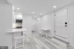 1821 19th St NW, Washington, DC 20009 - Photo 7