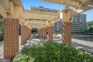 510 N St SW, Washington, DC 20024 - Photo 35
