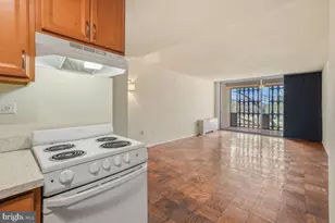 1311 Delaware Ave SW, Washington, DC 20024 - Photo 5