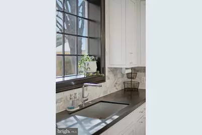 2812 34th Street NW, Washington, DC 20008 - Photo 13