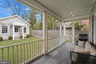 2812 34th St NW, Washington, DC 20008 - Photo 43